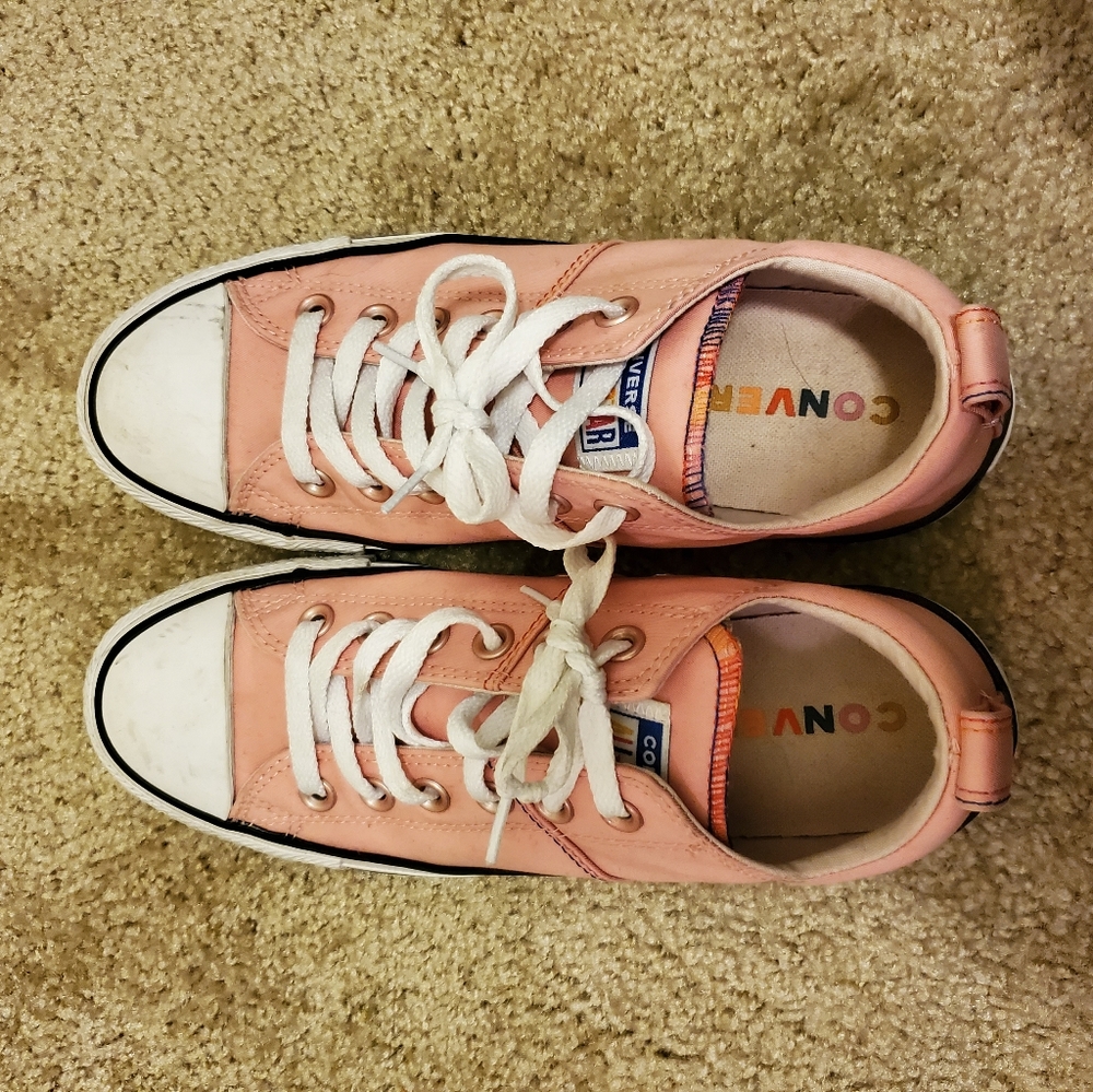 Special edition rainbow stich pink converse 7.5